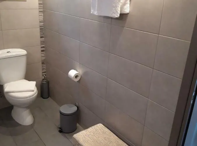 Apartment Euphoria *